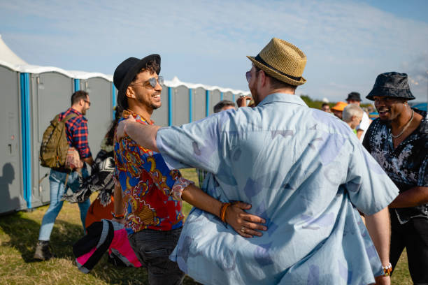 Best Emergency porta potty rental  in Maineville, OH