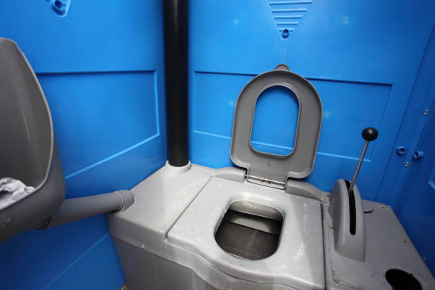 Porta potty delivery and setup in Maineville, OH